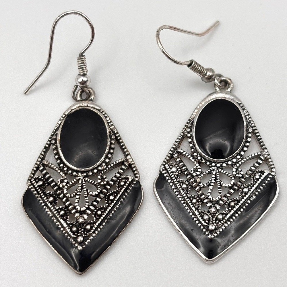 Vintage 90s Silver Tone Black Enamel Filigree Rhombus Dangle Earrings Jewelry